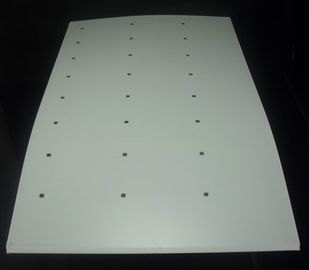 PVC / foglio PETG RFID HF intarsio 3 x 7 contenente un modulo RFID e antenna